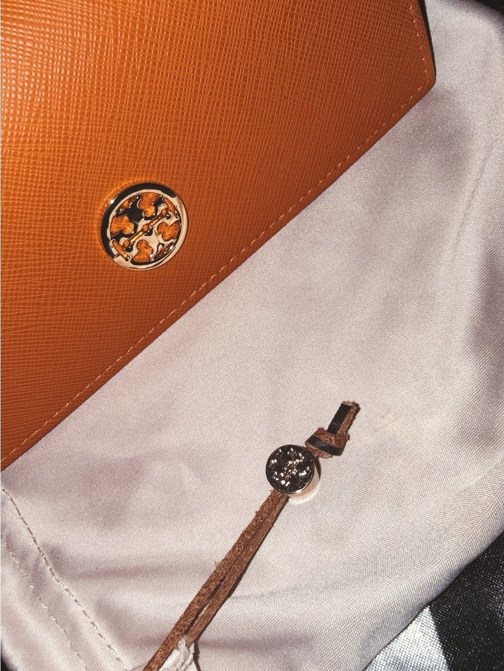 Tory Burch Tan Leather Envelope Wallet with Logo Snap